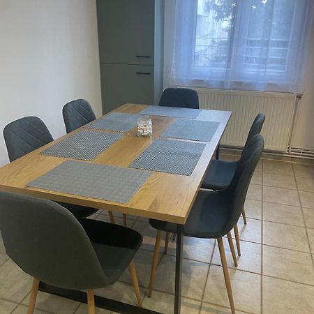 Apartament Zărneşti Exterior foto